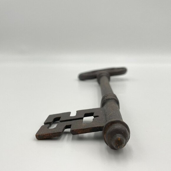 Oversized Key Home Decor Elaborate Wall Art Rustic Skeleton Key Large Big Shelf - Picture 5 of 10